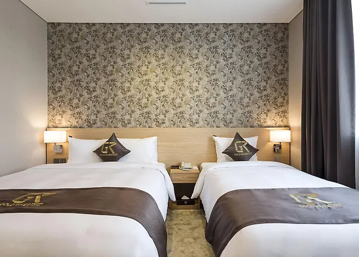 Goldriver Hotel