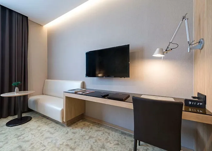 Goldriver Hotel 3*